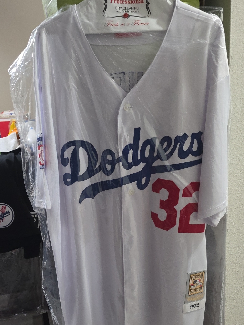 Los Angeles Dodgers #32 KOUFAX Jersey - White with Blue & Red ' Never Warn $150